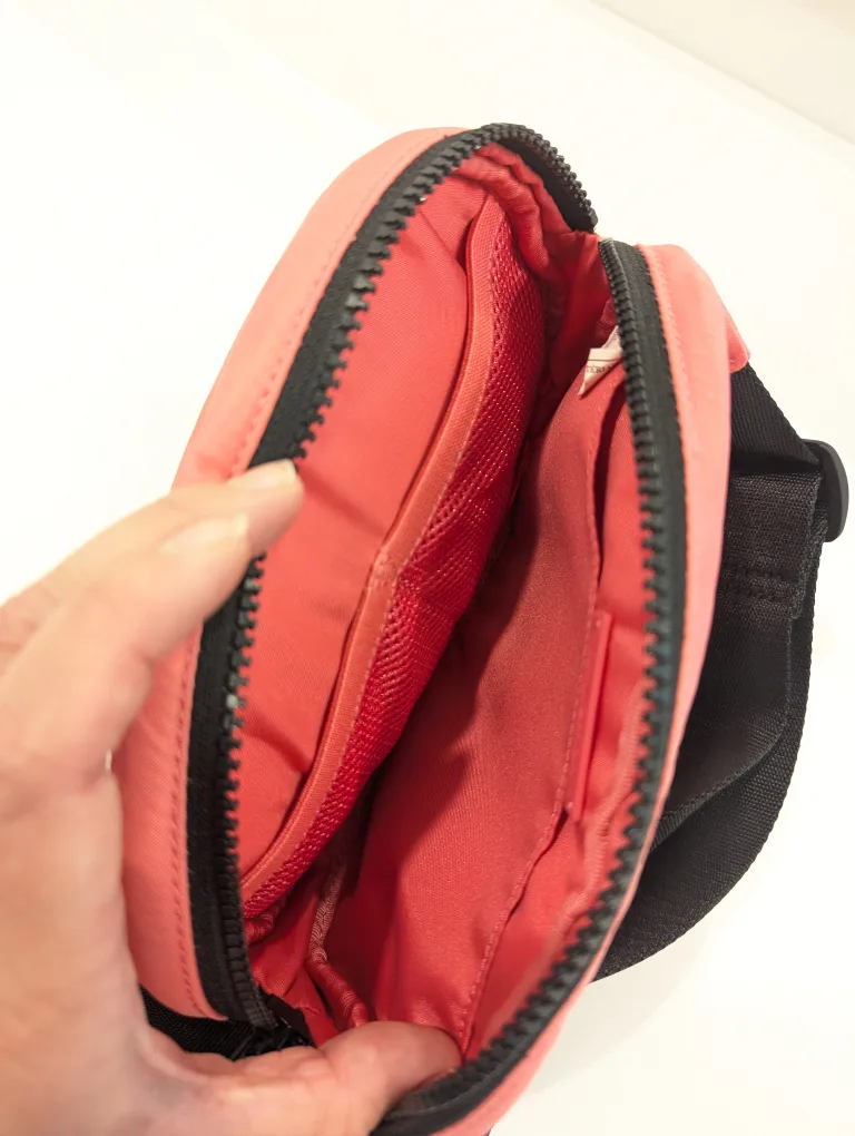 Lululemon Everywhere Belt Bag, pink image indicator(3)