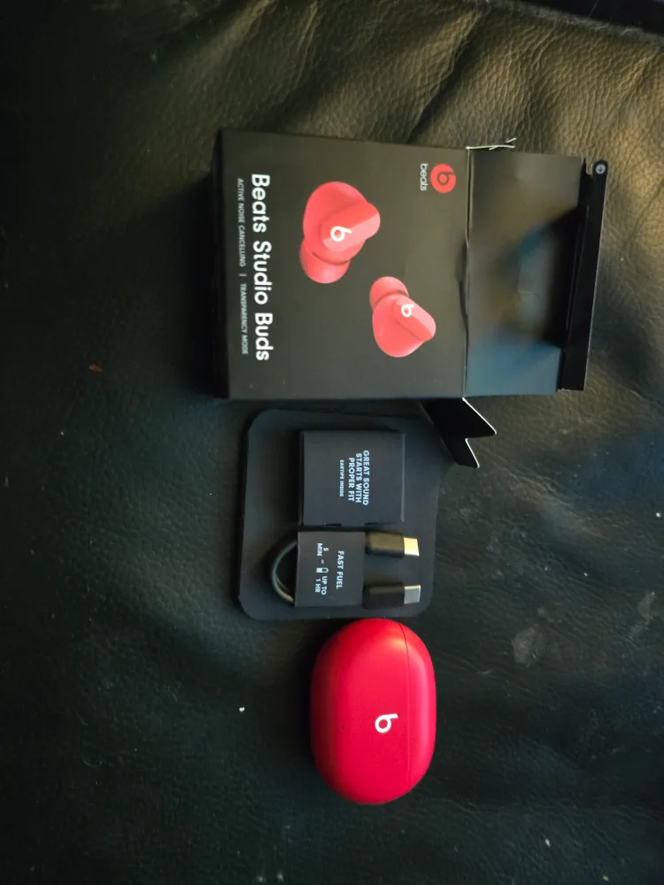 Beats Studio Buds thumbnail