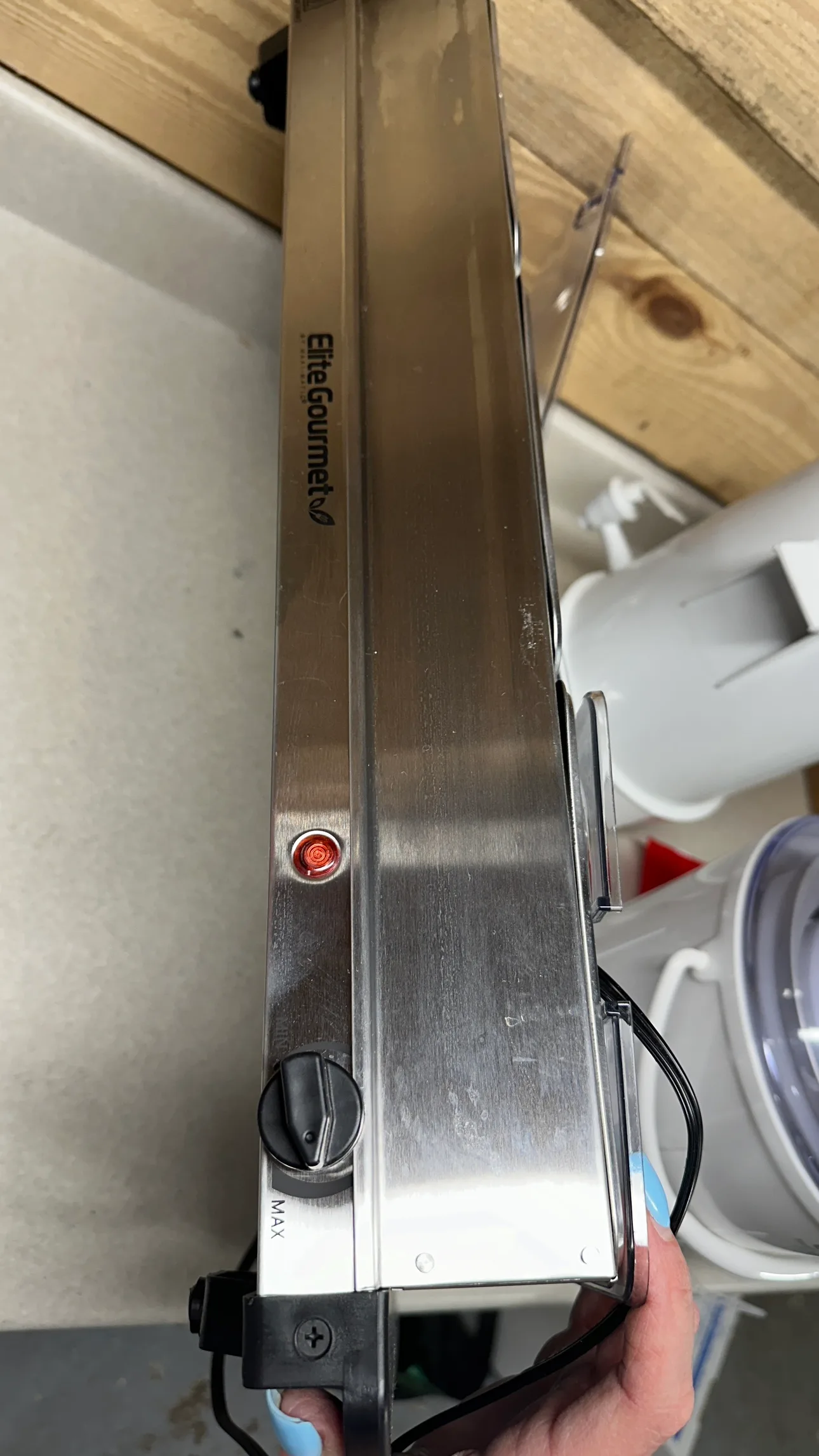 Elite Gourmet Food Server image indicator(2)