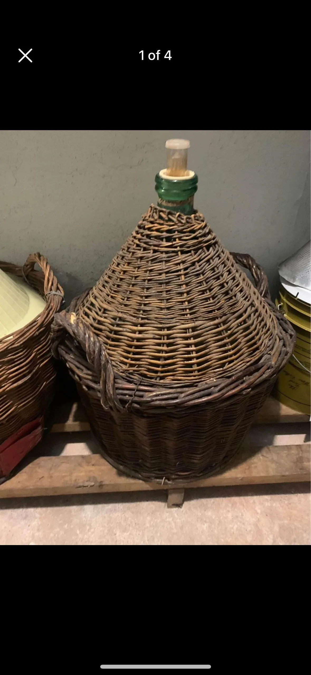 Demijohns for wine thumbnail