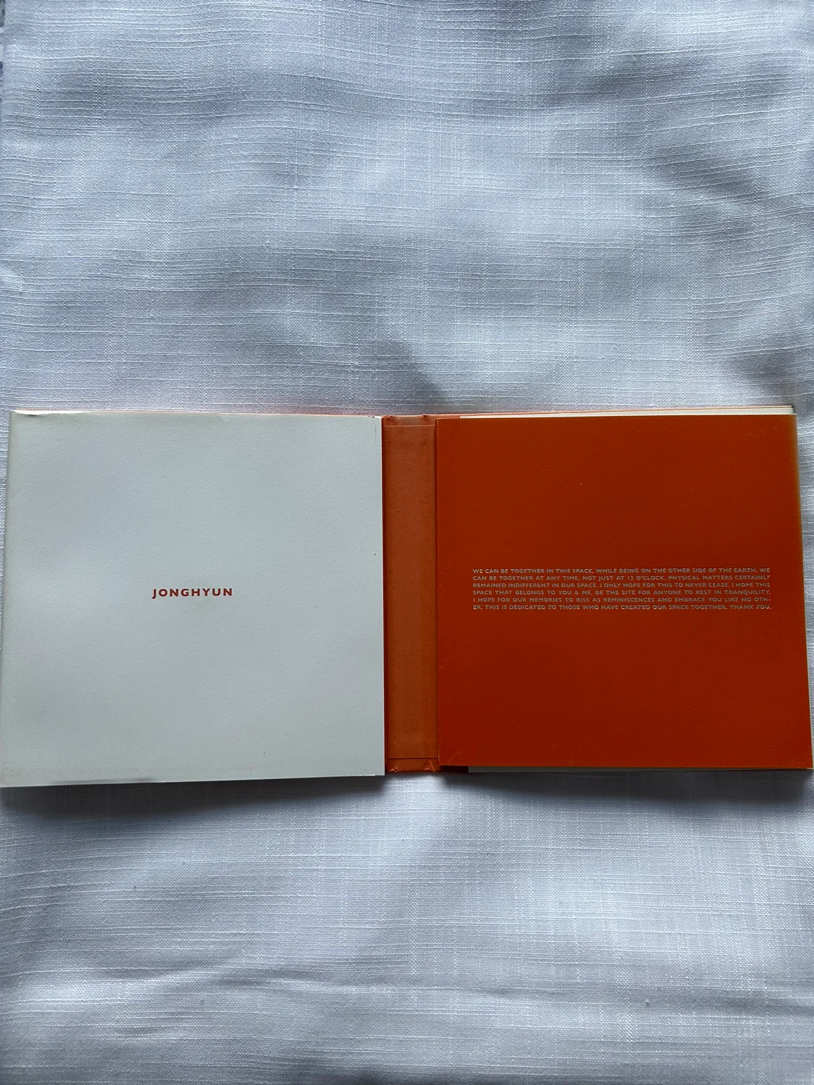 Jonghyun - Poet Album image indicator(2)