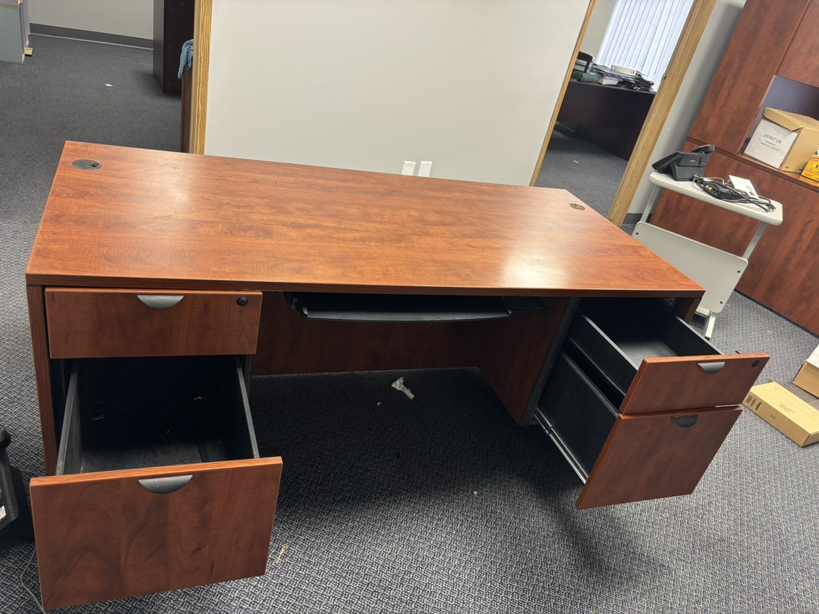Executive Desk - Heavy Duty Office