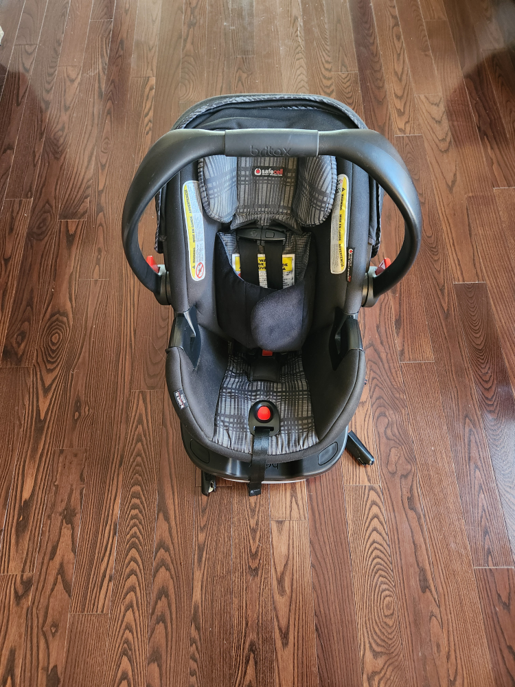 Britax B-Safe 35 Infant Car Seat - photo 2