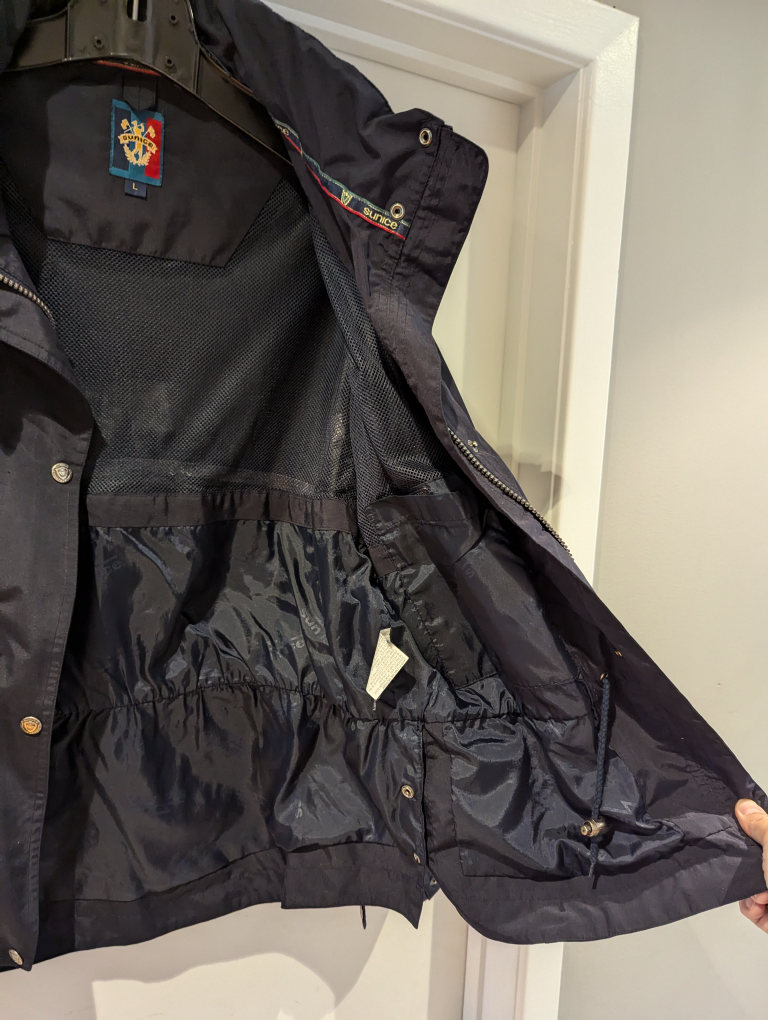 Sunice Jacket - Size L - photo 3