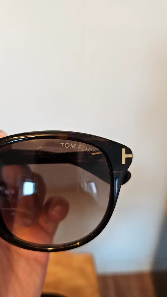 Tom Ford Sunglasses image indicator(4)