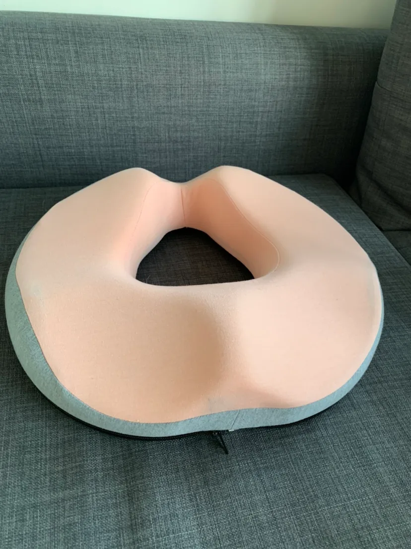 Donut Pillow Seat Cushion thumbnail