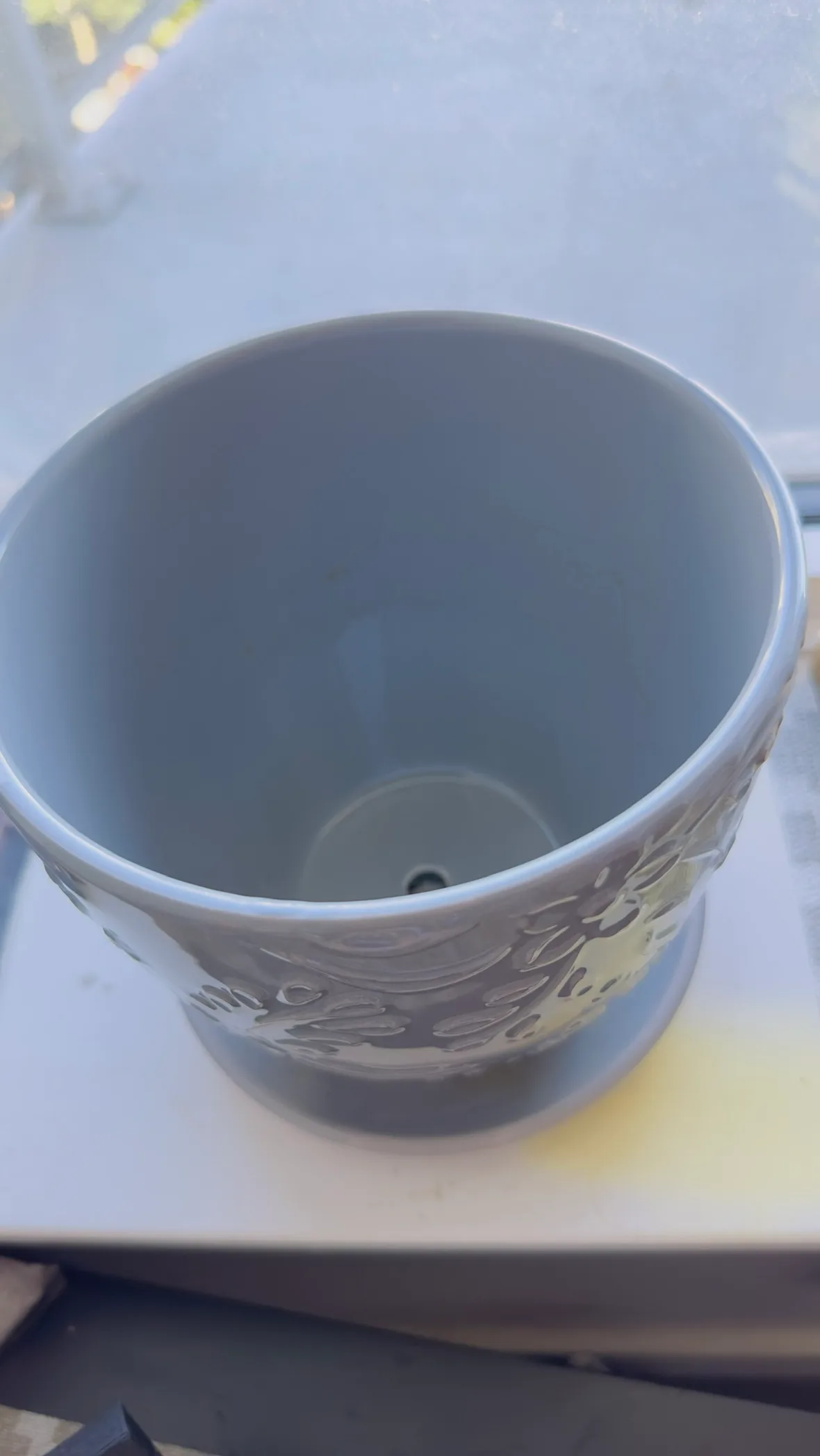 Grey Ceramic Pot thumbnail