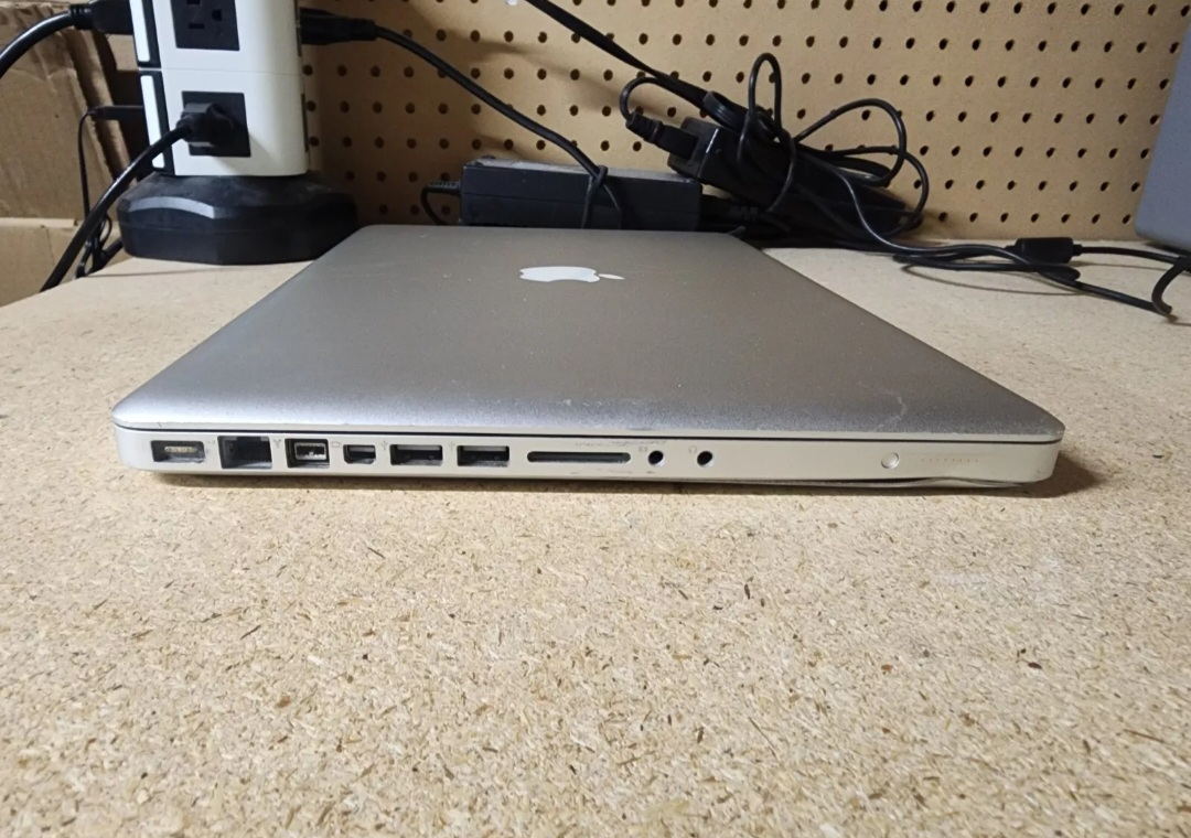 MacBook Pro 15" Late 2010 - photo 4