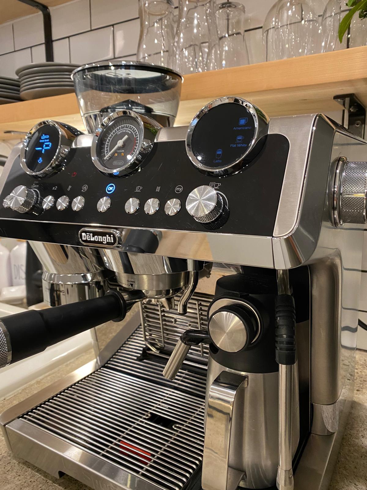De’Longhi La Specialista Maestro Espresso Machine - photo 4