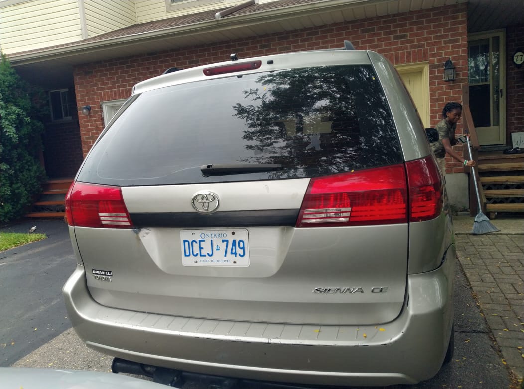 2006 Toyota Sienna CE - photo 2