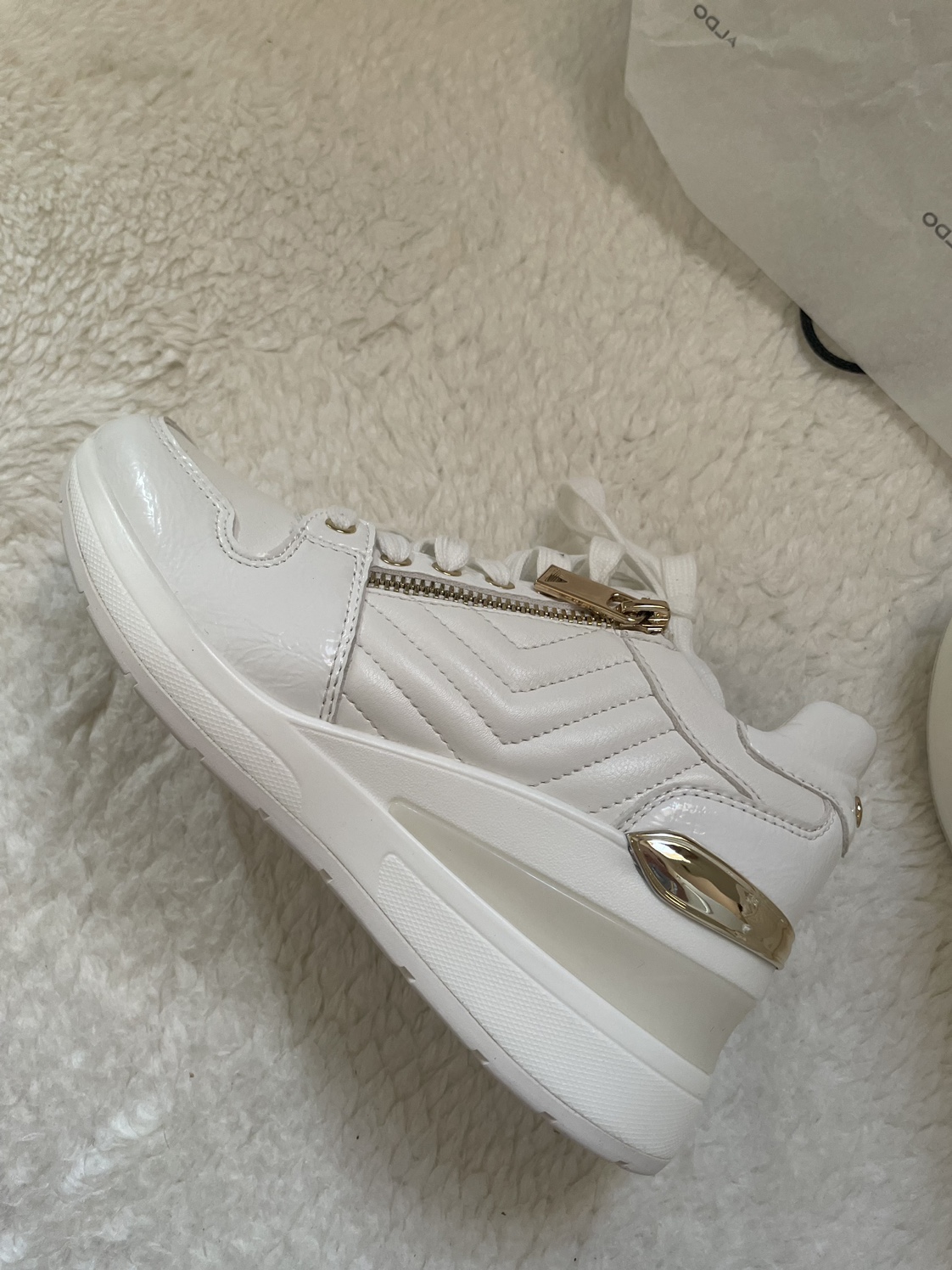 Brand New Aldo White Sneakers - photo 4