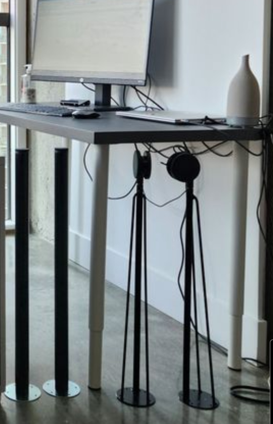 Office Table - photo 2