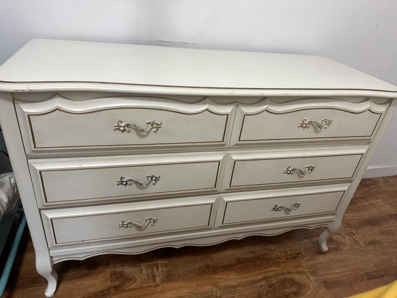 White 6 Drawer Dresser thumbnail