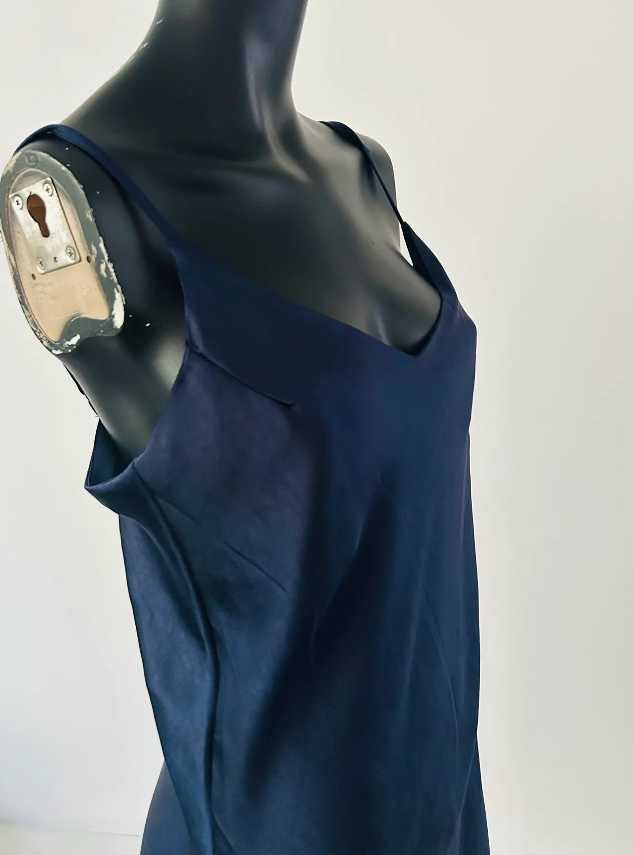 New with tags Oak+Fort slip dress size medium image indicator(5)