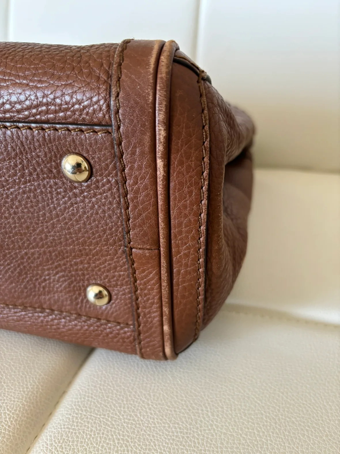 Gucci Leather Bella Medium Tote Bag Authentic image indicator(4)