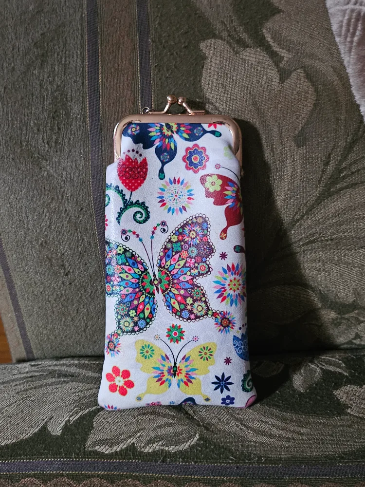 3 small women bags image indicator(2)