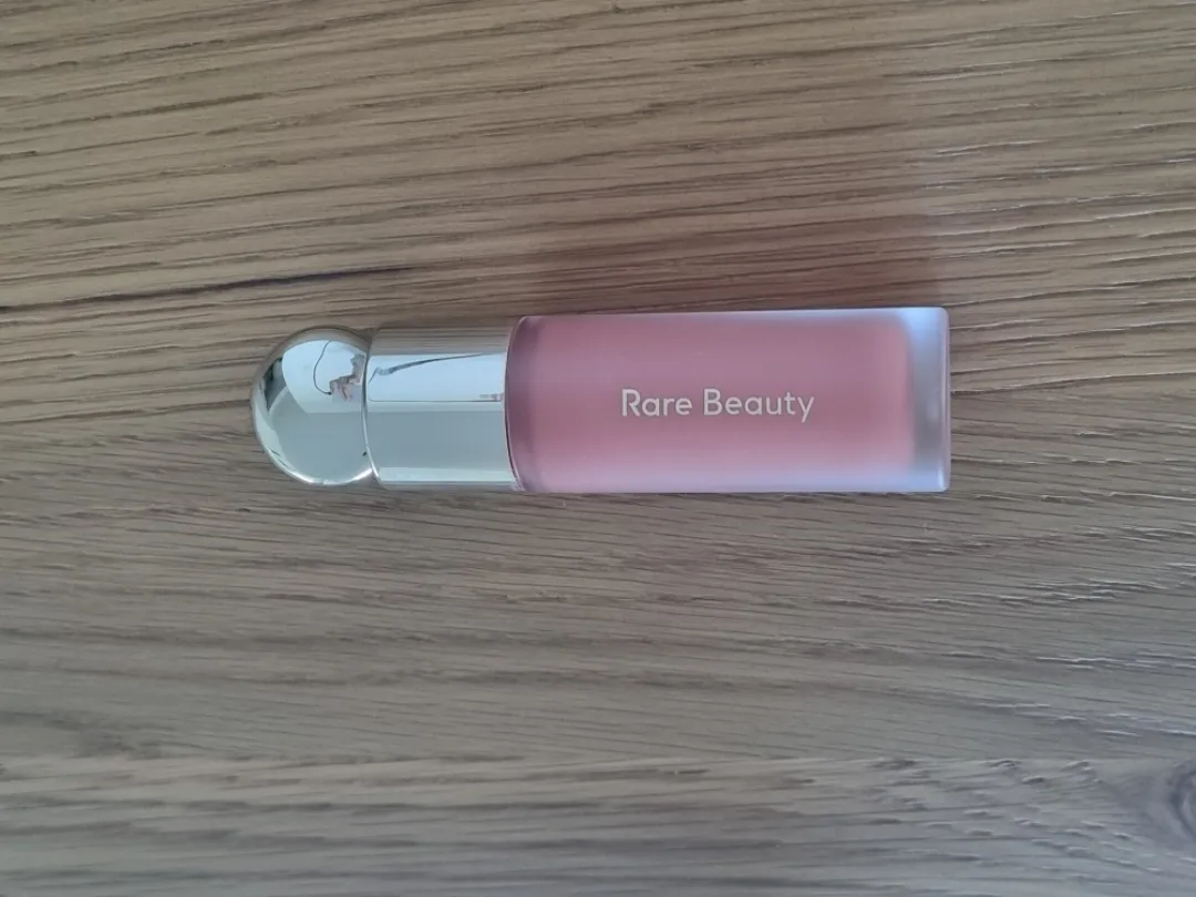 Rare beauty WORTH blush image indicator(2)