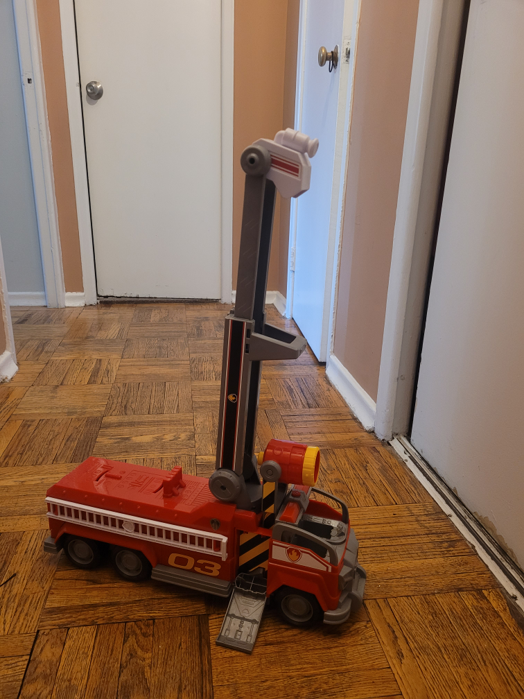 Paw Patrol Marshall's Fire Truck - photo 3