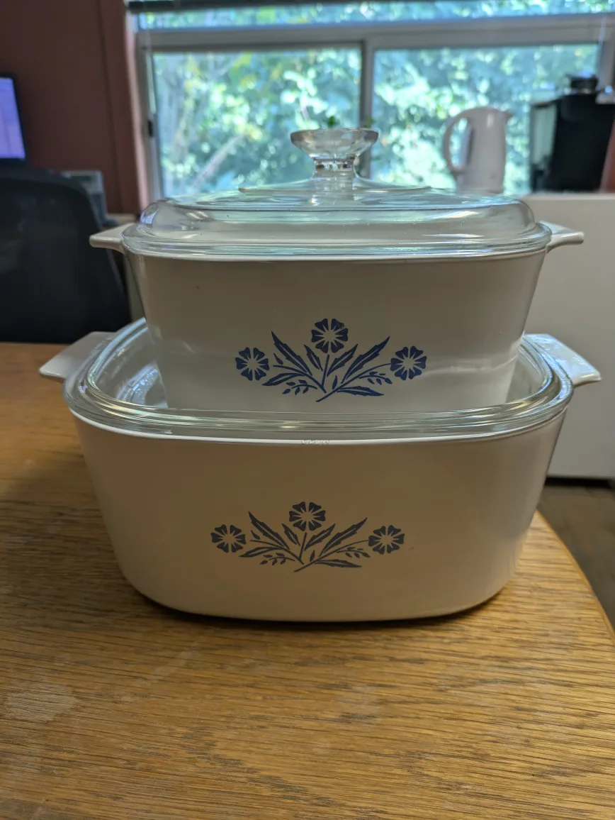 vintage Corning Ware cornflower pattern casserole dishes