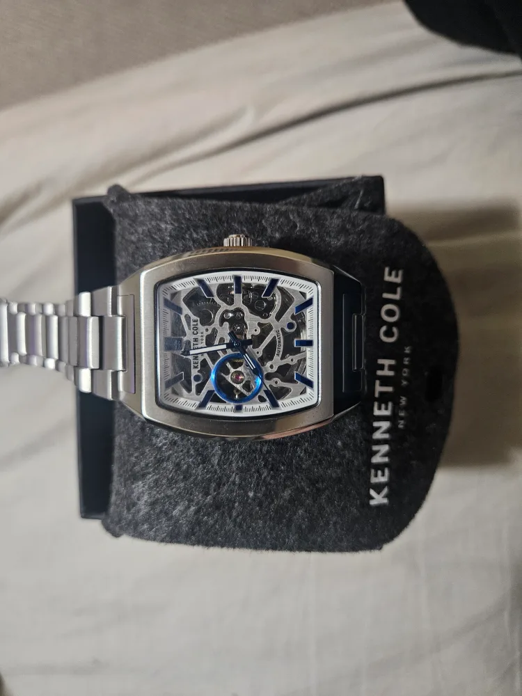 Kenneth Cole Automatic Watch image indicator(3)