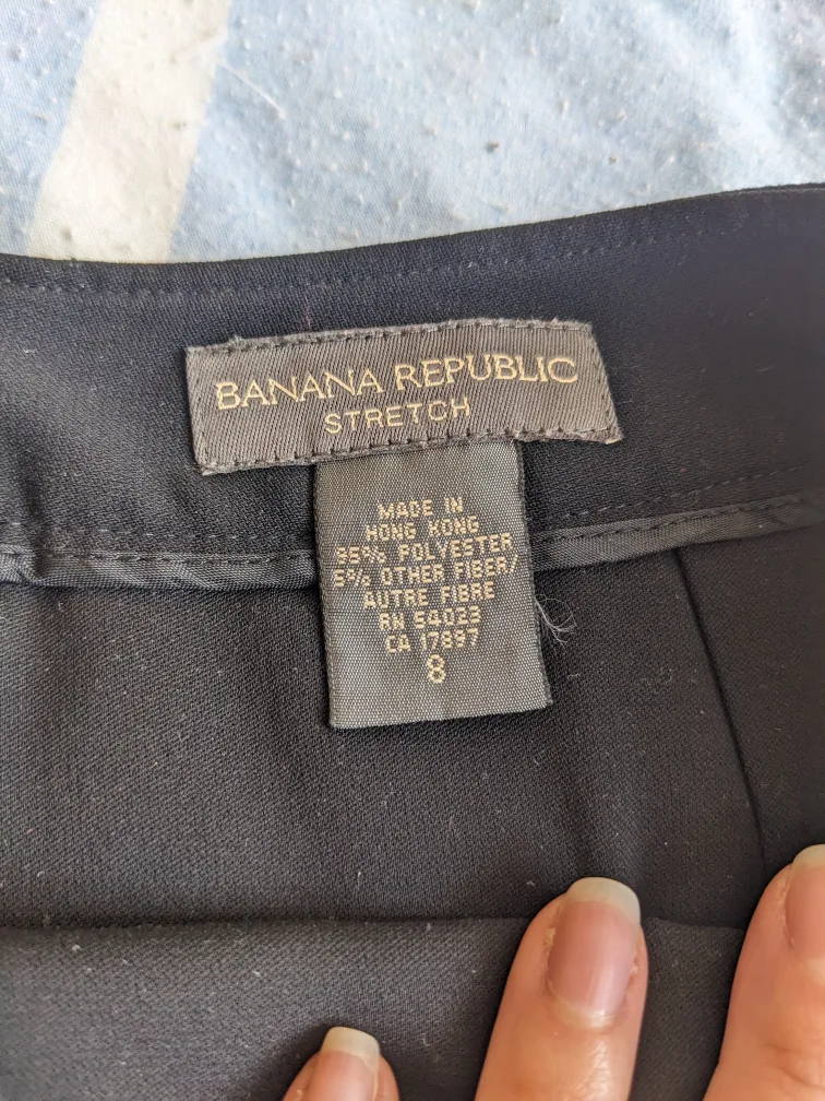 Banana Republic Black Skirt image indicator(7)