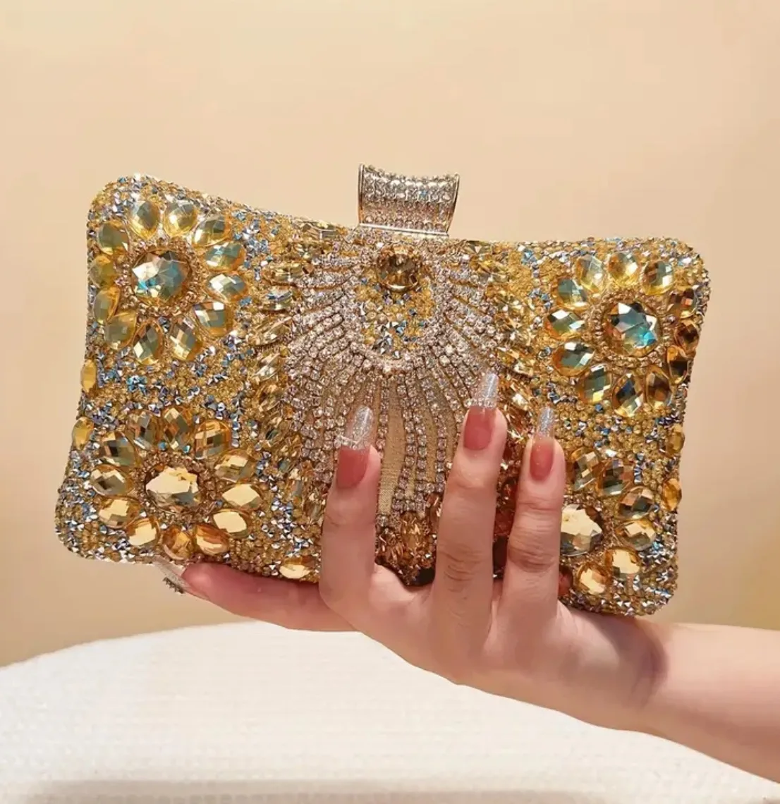 Rhinestone Clutch image indicator(2)