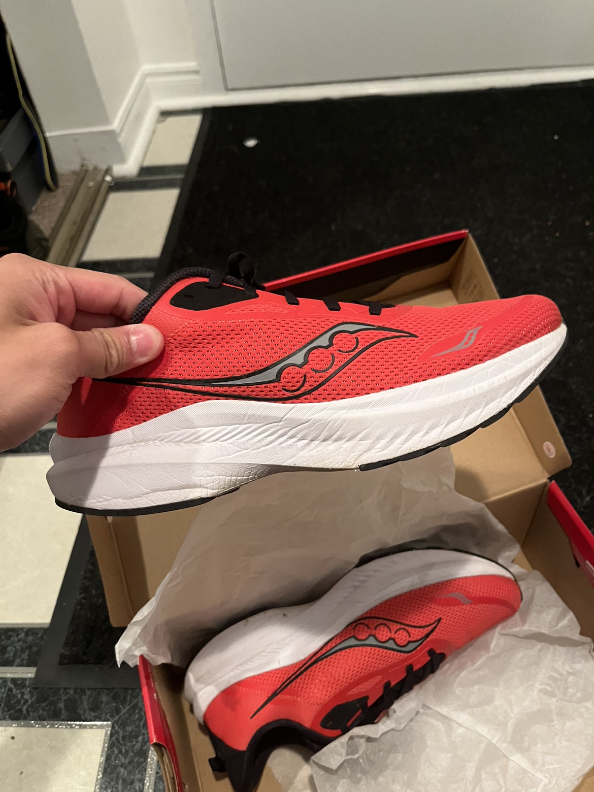 Saucony Axon 3 Running Shoes - Size 10.5 - photo 3