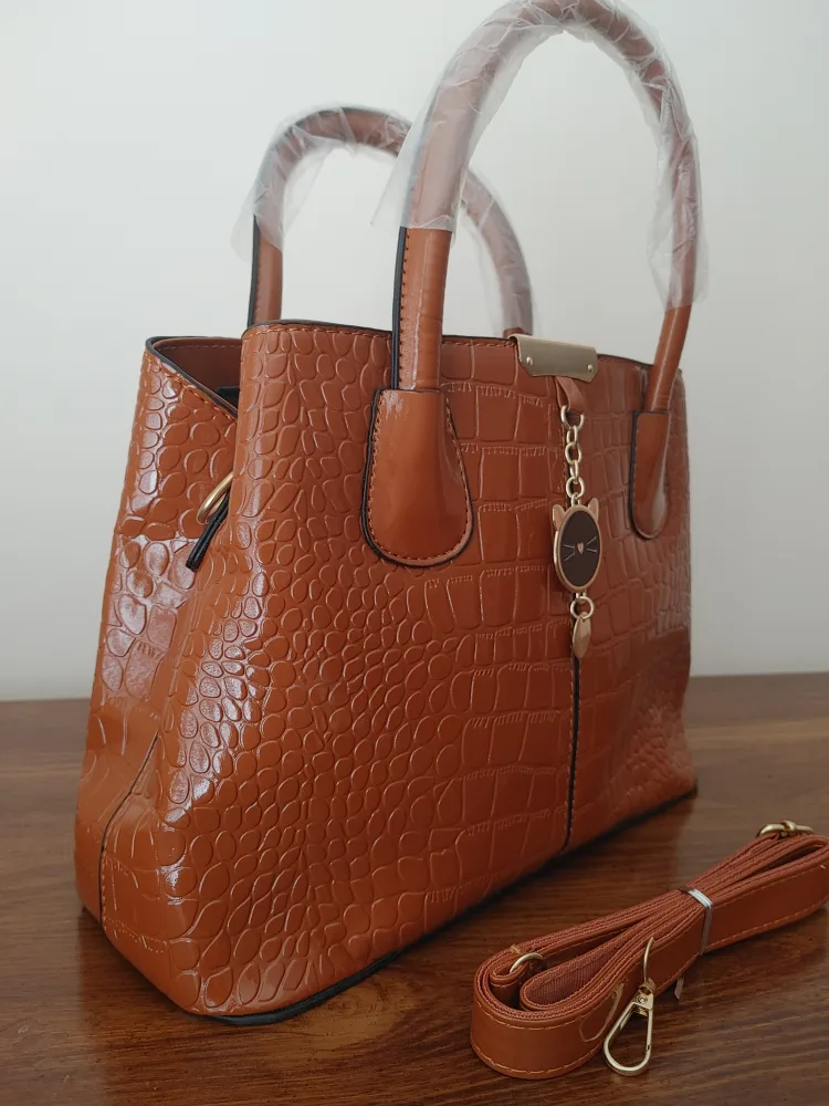 Brown Crocodile Pattern Handbag image indicator(3)