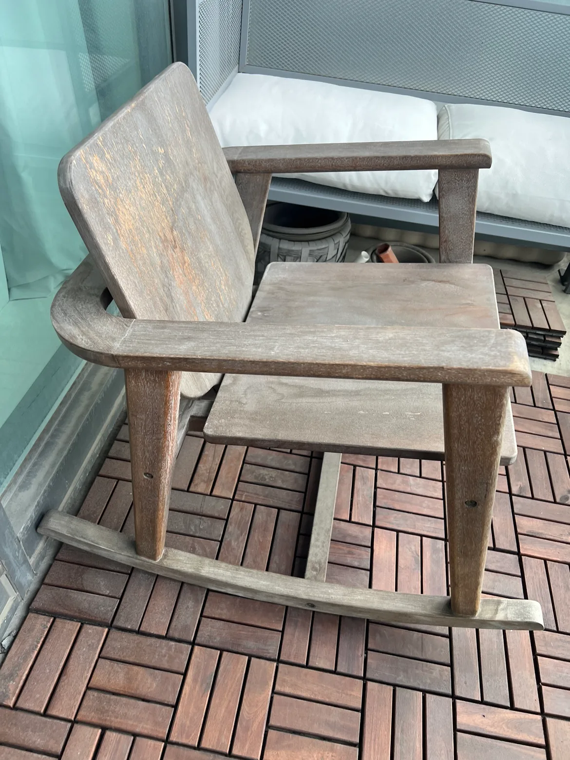 CB2 Outback Rocking Chair image indicator(3)