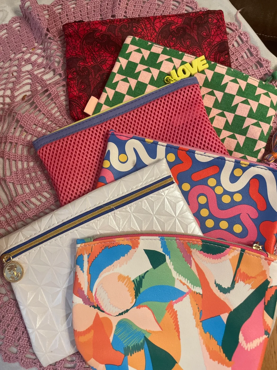 Makeup bags thumbnail