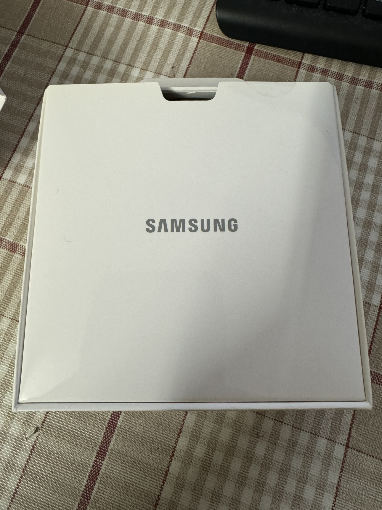 Samsung Wireless Charger Pad - photo 4