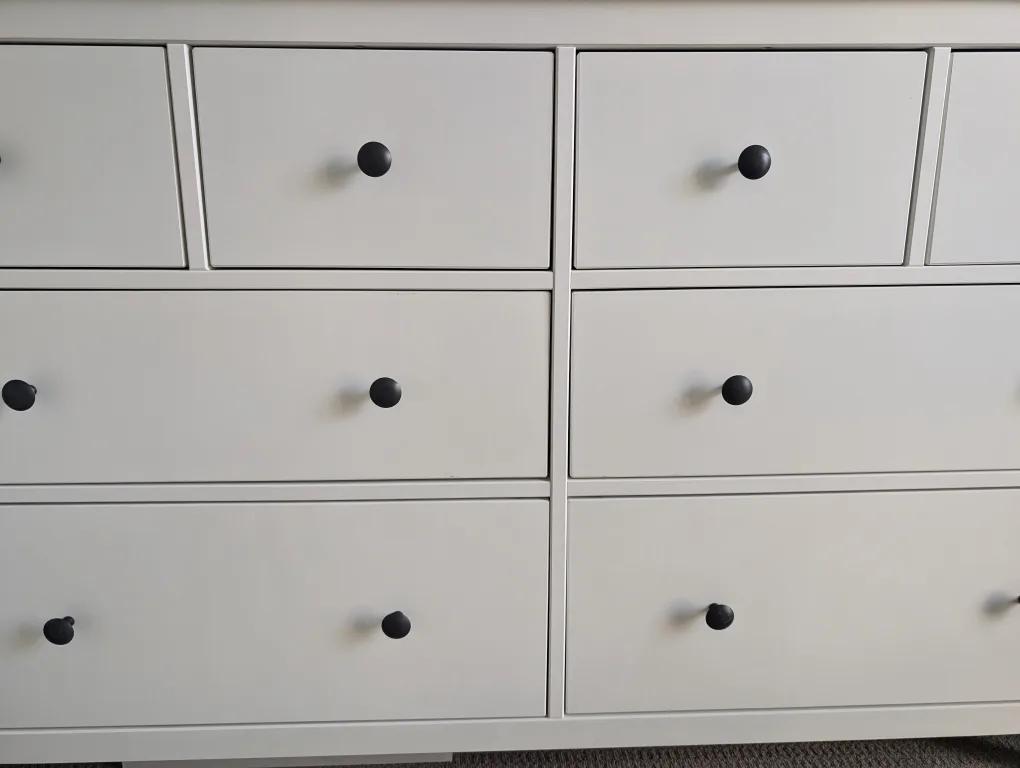 IKEA Hemnes white 8 Draw Dresser image indicator(4)