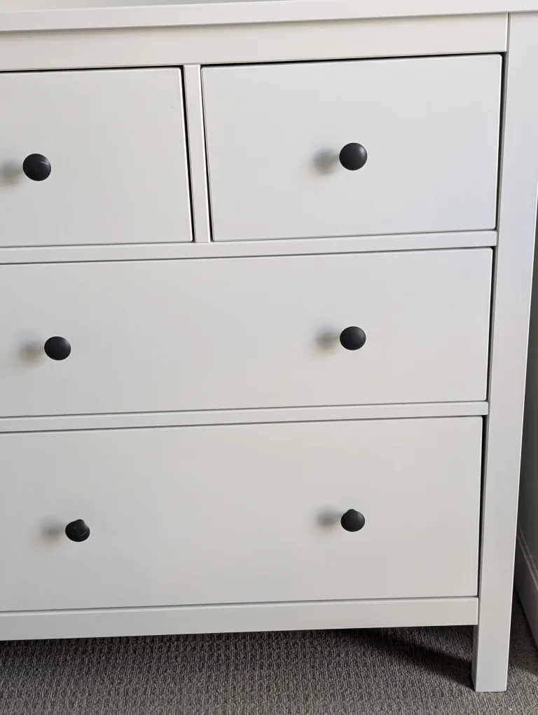 IKEA Hemnes white 8 Draw Dresser image indicator(5)