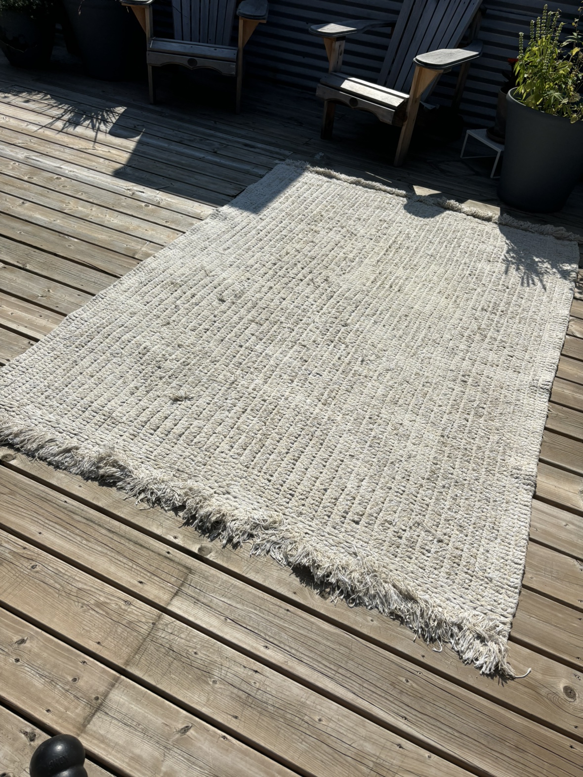 Woven rug- cream