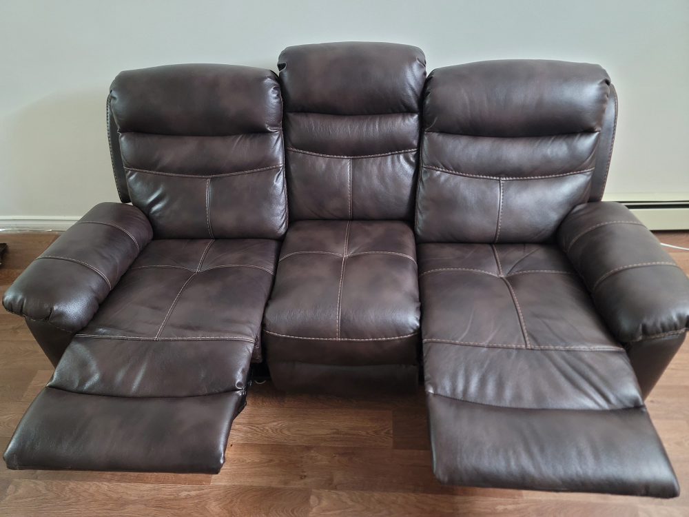 Brown Reclining Sofa - photo 4
