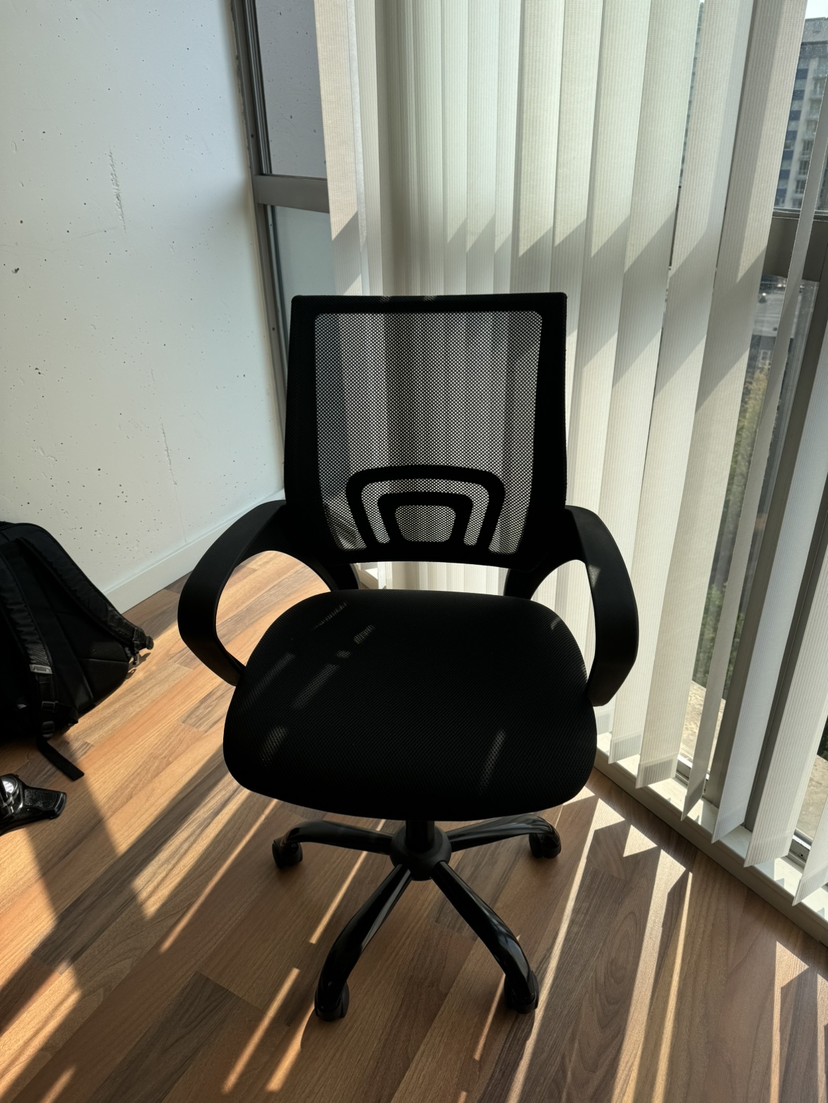 Desk chair - photo 2