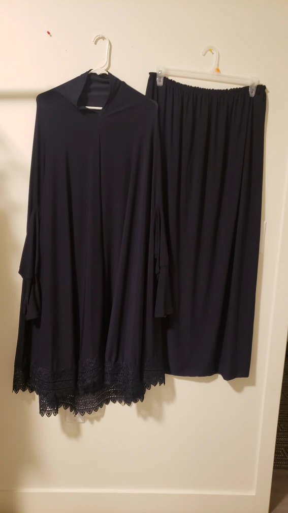 Abayas and Hijabs - photo 4