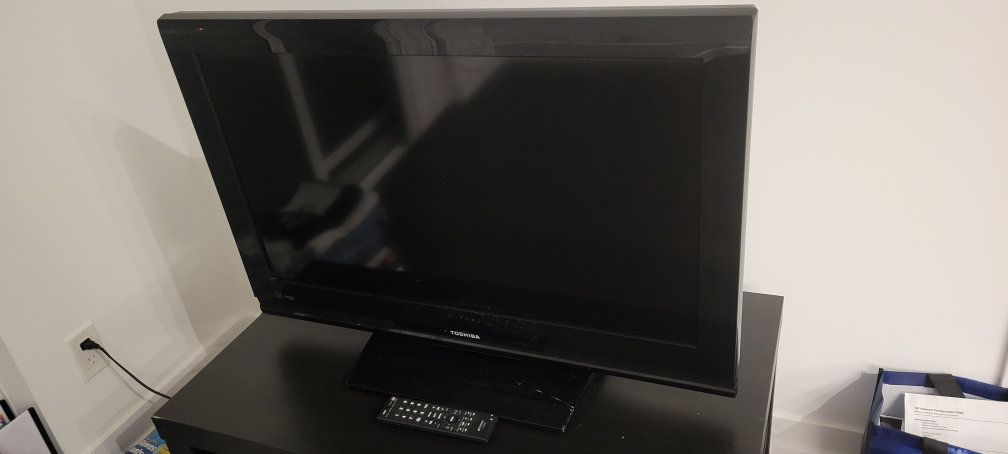 Toshiba 32" TV
