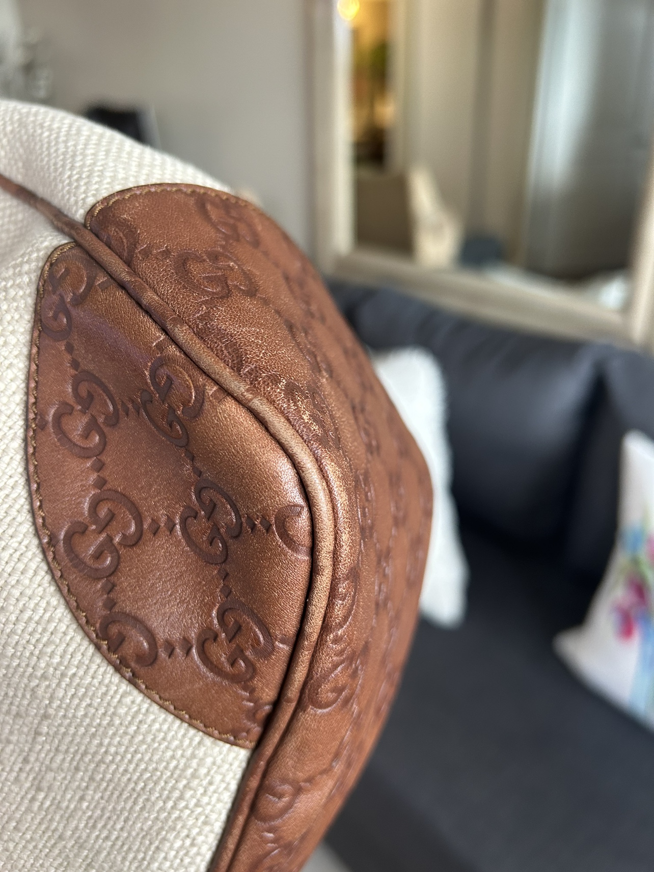 Authentic GUCCI BAG - photo 4
