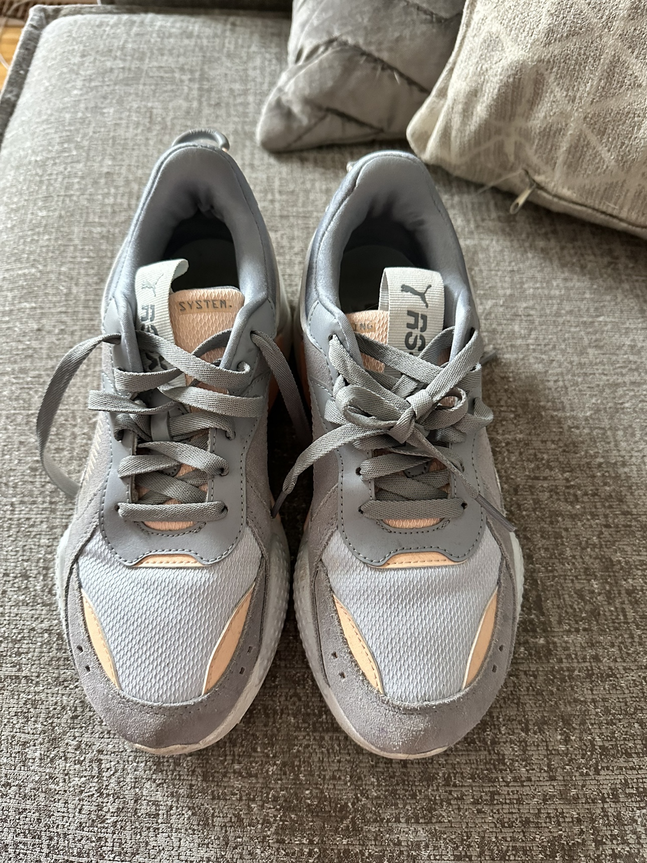 Women’s 8.5 grey and pink Puma RS Sneakers - photo 2