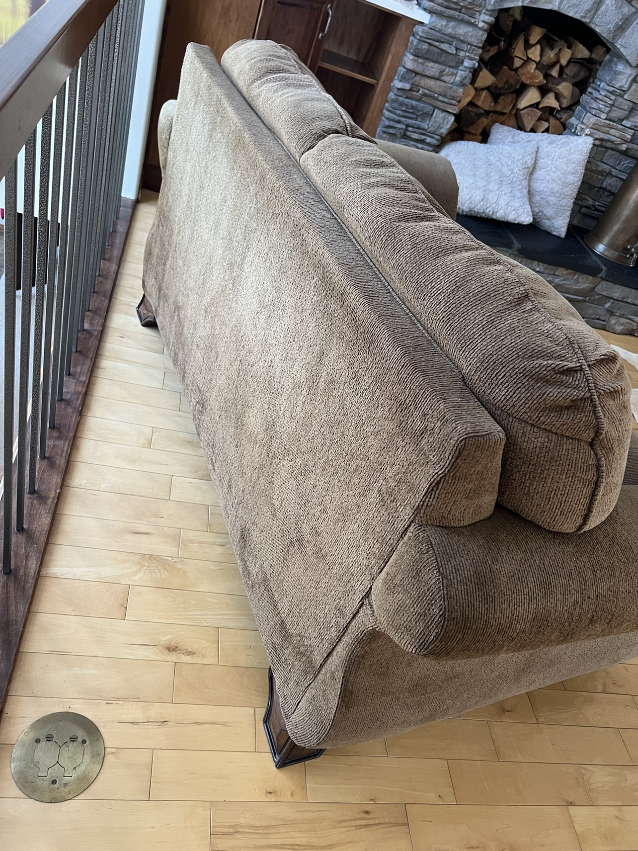 Brown Sofa and Love seat - photo 4