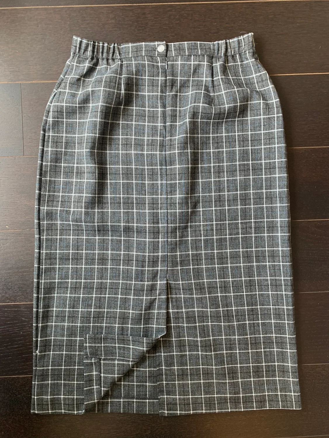 Vintage Grey, Blue, Black, and White Plaid Midi Skirt image indicator(6)