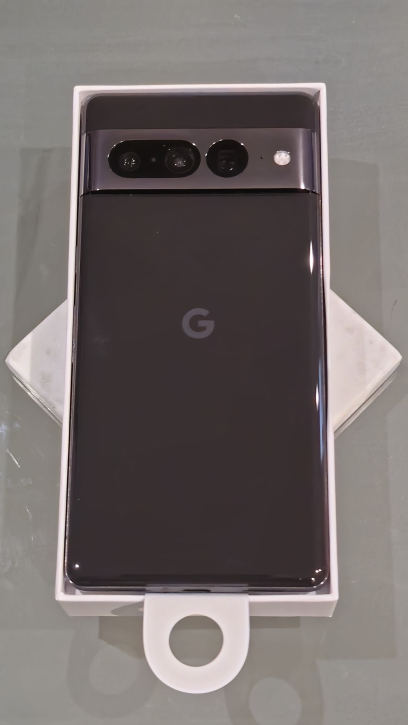Google Pixel 7 Pro - 128gb - photo 2