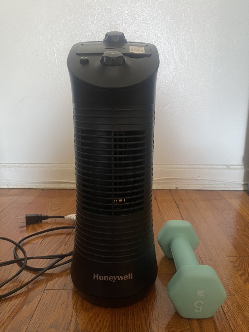 Honeywell mini tower fan - photo 3