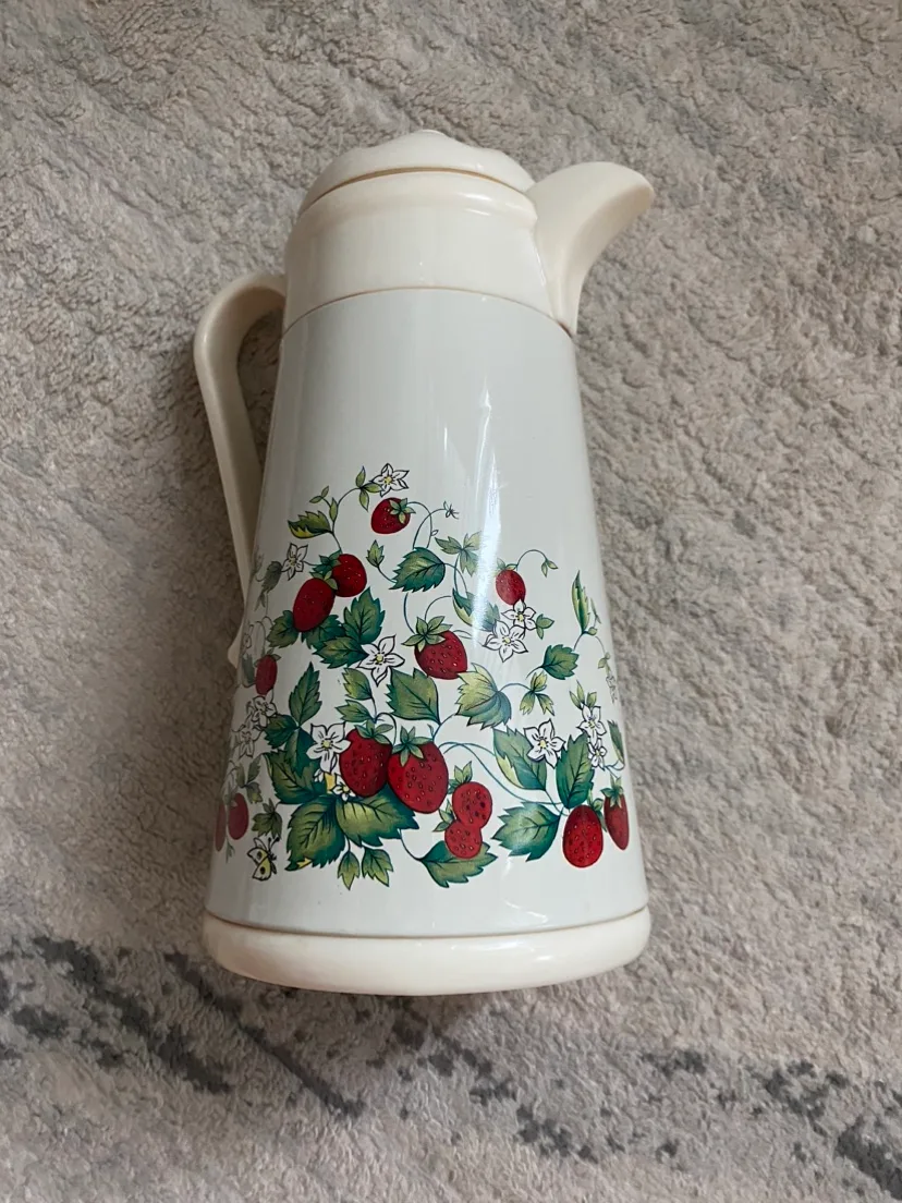 Vintage Strawberry Thermos thumbnail