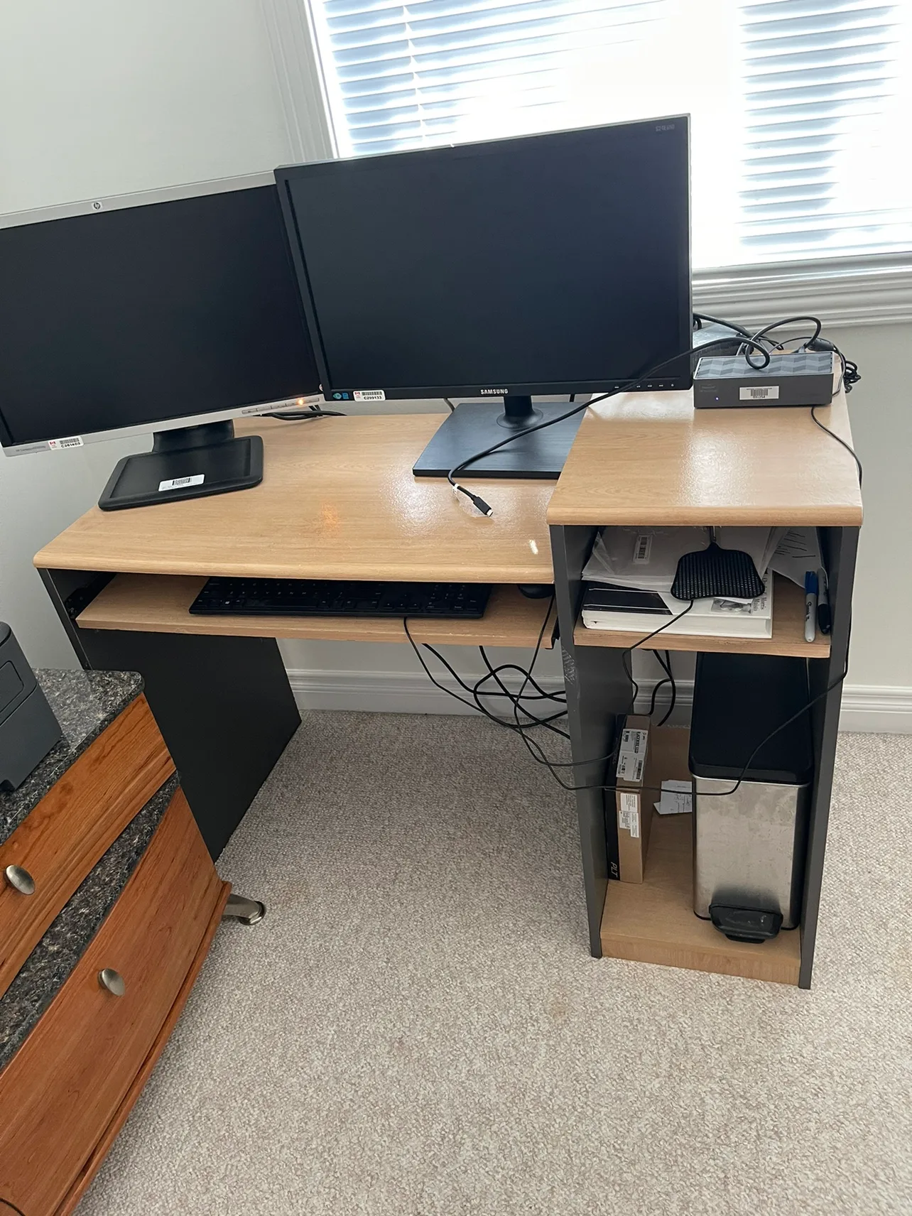 Computer desk thumbnail