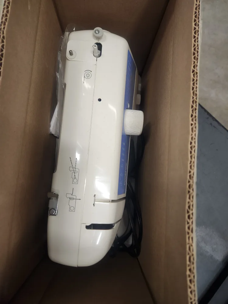 Brother RLS-2125 Free Arm Sewing Machine image indicator(2)