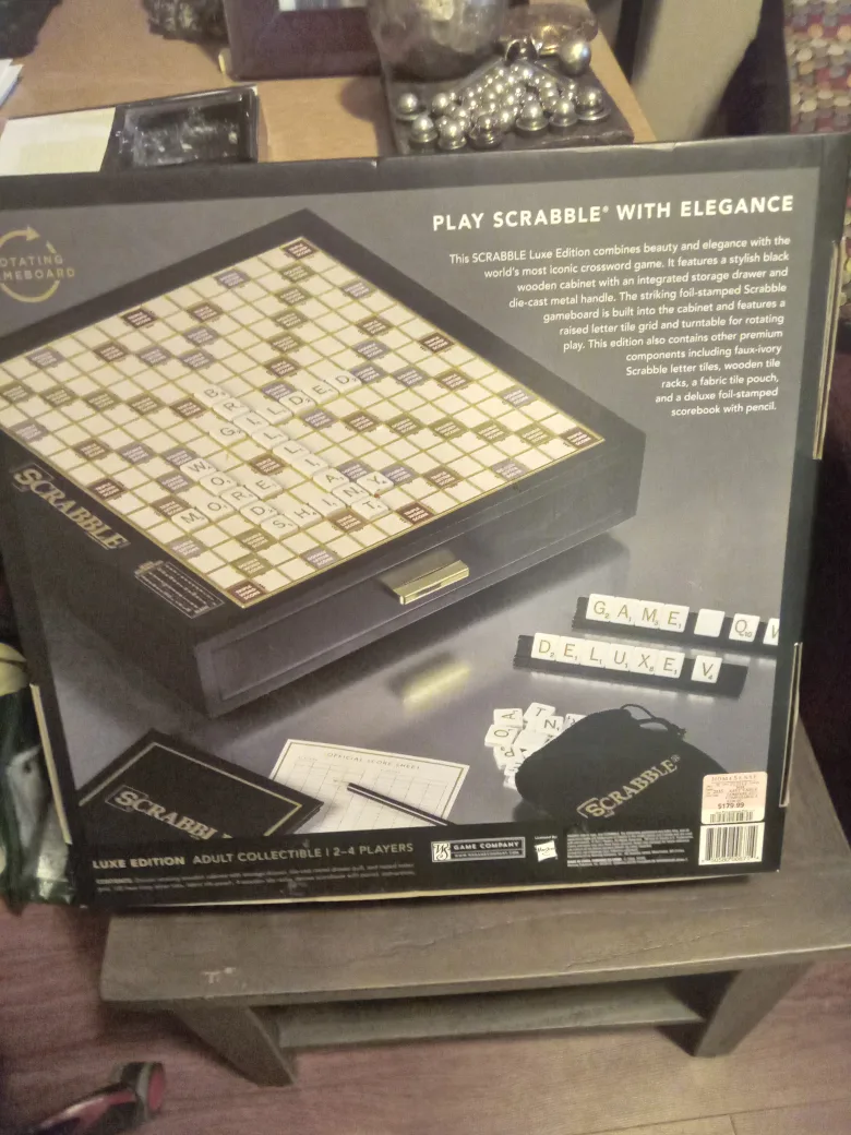 Scrabble Luxe Edition Game image indicator(4)