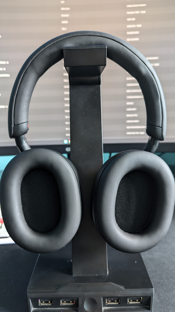 Sony WH-1000XM4 Wireless Noise Cancelling Headphones - photo 2
