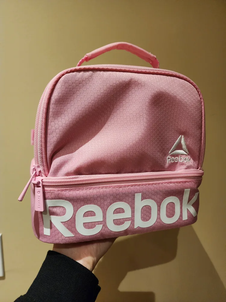 New Reebok Lunchbag image indicator(2)
